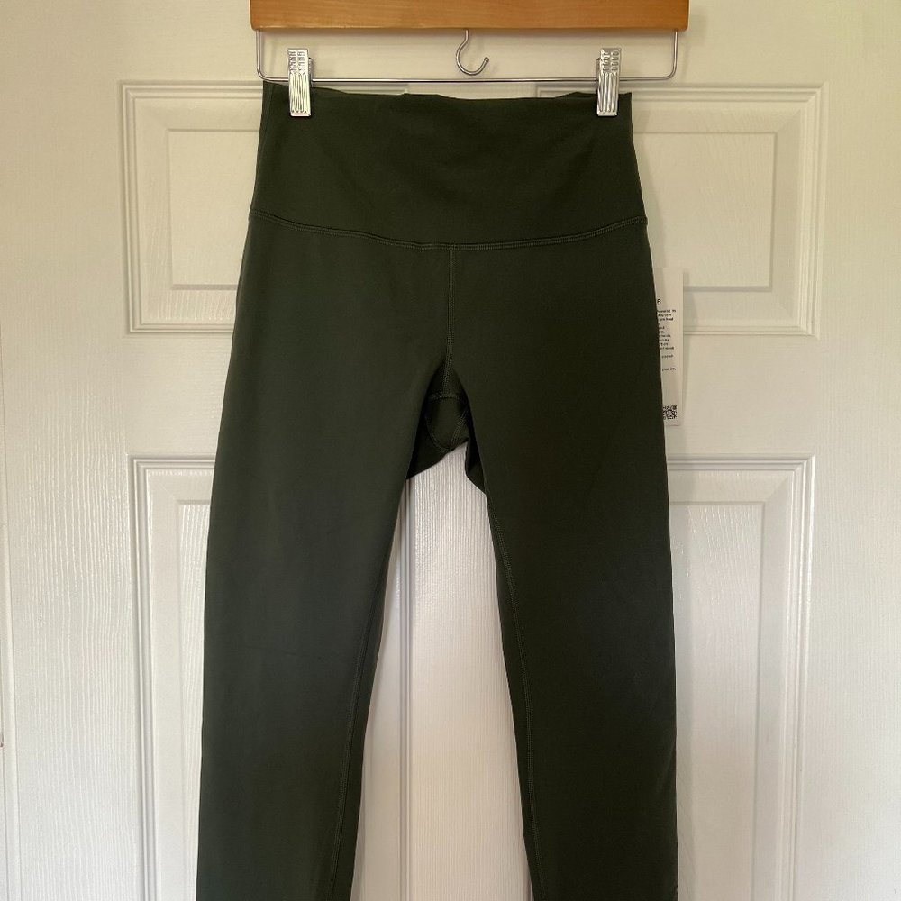 Lululemon Wunder Train HR Tight 28" - NWT